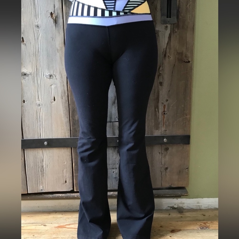 Lululemon Black Flare Yoga Pants- size 6